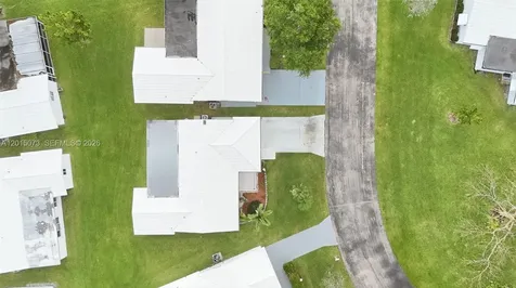 9011 NW 15th Place Plantation FL 33322
