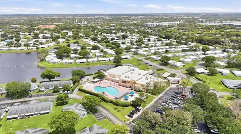 9011 NW 15th Place Plantation FL 33322