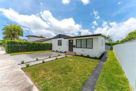 3250 SW 68th Avenue Miami FL 33155