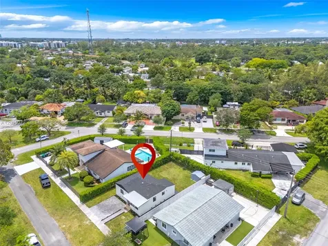 3250 SW 68th Avenue Miami FL 33155