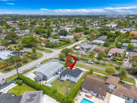 3250 SW 68th Avenue Miami FL 33155