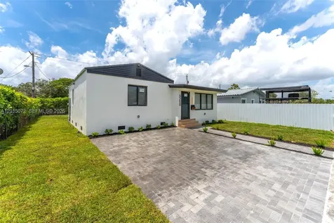 3250 SW 68th Avenue Miami FL 33155