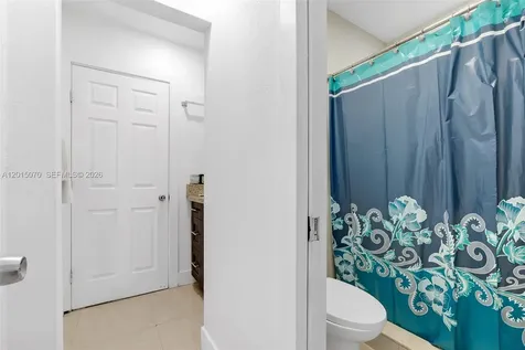 1820 N 27th Avenue Hollywood FL 33020