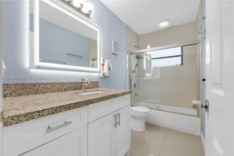 1820 N 27th Avenue Hollywood FL 33020