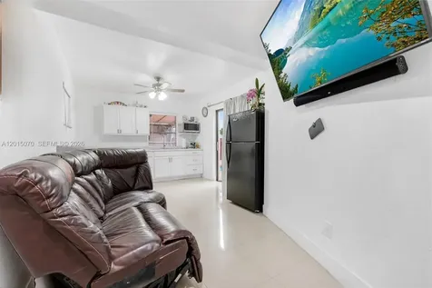 1820 N 27th Avenue Hollywood FL 33020