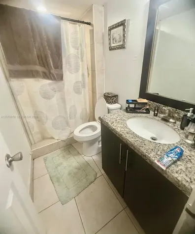 488 NW 165th St Road Miami FL 33169