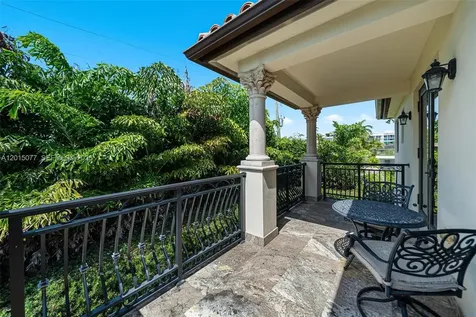 1251 99th Street Bay Harbor Islands FL 33154