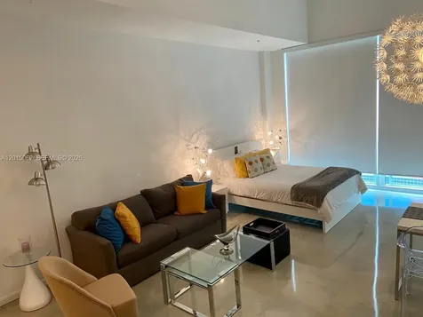 253 NE 2nd Street Miami FL 33132