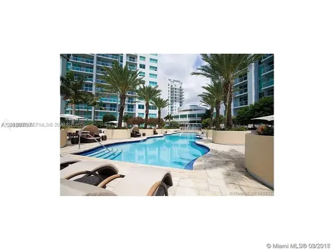 253 NE 2nd Street Miami FL 33132