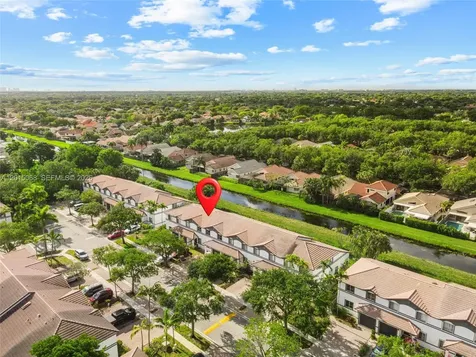 9872 NW 19th Place Sunrise FL 33322