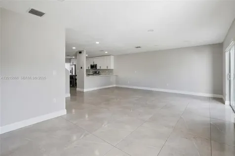9872 NW 19th Place Sunrise FL 33322