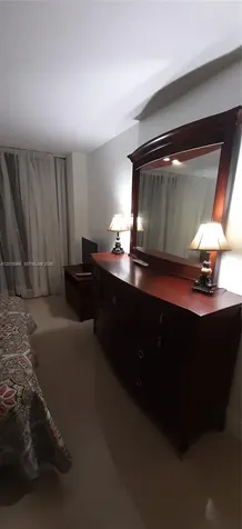 16909 N Bay Road Sunny Isles Beach FL 33160