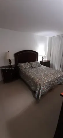 16909 N Bay Road Sunny Isles Beach FL 33160