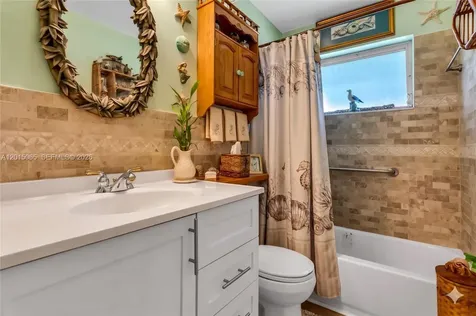 4605 NW 47th Court Tamarac FL 33319