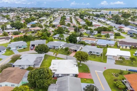 4605 NW 47th Court Tamarac FL 33319