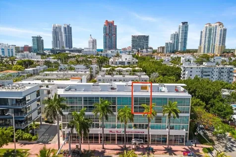 421 Meridian Avenue Miami Beach FL 33139