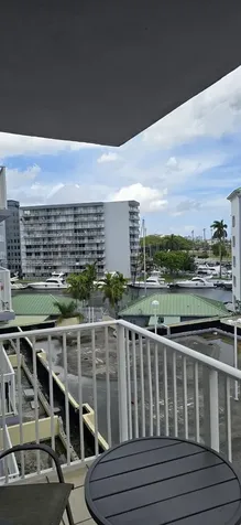 2475 NW 16th St Road Miami FL 33125