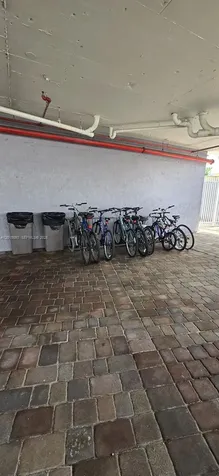 2475 NW 16th St Road Miami FL 33125