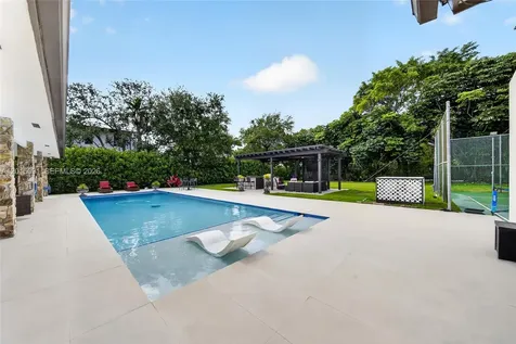 6650 SW 112th Street Pinecrest FL 33156