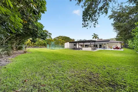 6650 SW 112th Street Pinecrest FL 33156