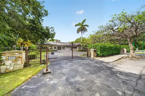 6650 SW 112th Street Pinecrest FL 33156