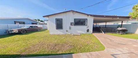 10955 SW 217th Terrace Miami FL 33170