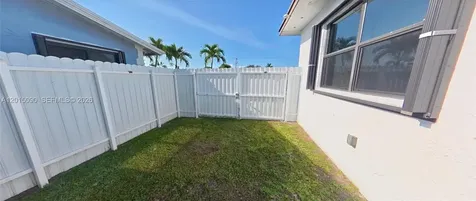 10955 SW 217th Terrace Miami FL 33170