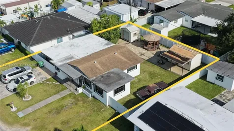 10955 SW 217th Terrace Miami FL 33170