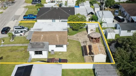 10955 SW 217th Terrace Miami FL 33170