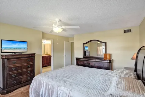 4960 E Sabal Palm Boulevard Tamarac FL 33319