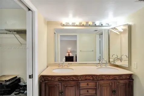 4960 E Sabal Palm Boulevard Tamarac FL 33319
