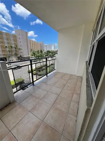 401 Golden Isles Drive Hallandale Beach FL 33009