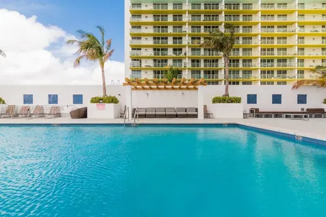 1750 N Bayshore Drive Miami FL 33132