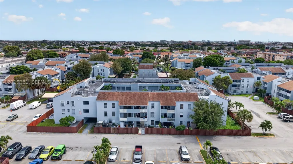 1755 W 60th Street Hialeah FL 33012
