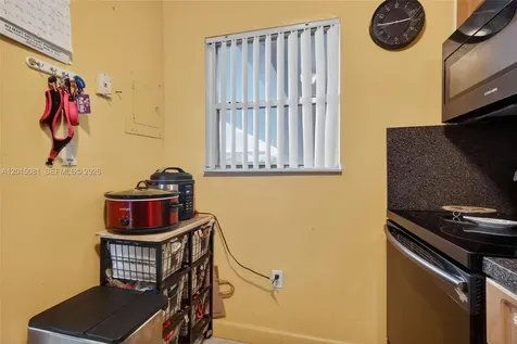 1755 W 60th Street Hialeah FL 33012