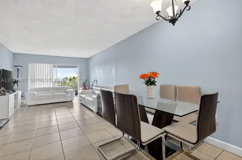 1755 W 60th Street Hialeah FL 33012