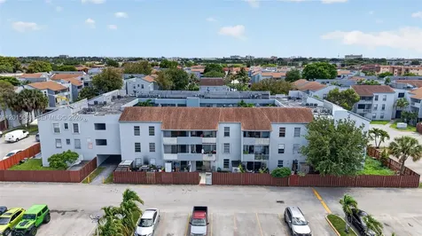 1755 W 60th Street Hialeah FL 33012