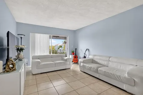 1755 W 60th Street Hialeah FL 33012