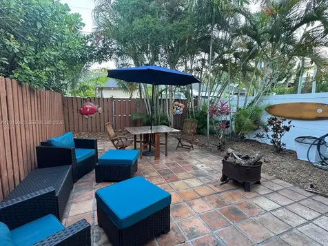 1260 SE 2nd Street Fort Lauderdale FL 33301