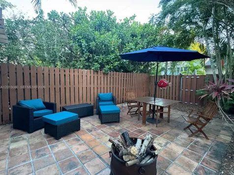 1260 SE 2nd Street Fort Lauderdale FL 33301