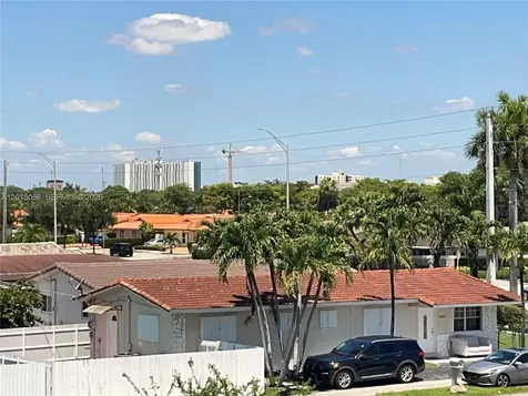 10300 Coral Way Miami FL 33165
