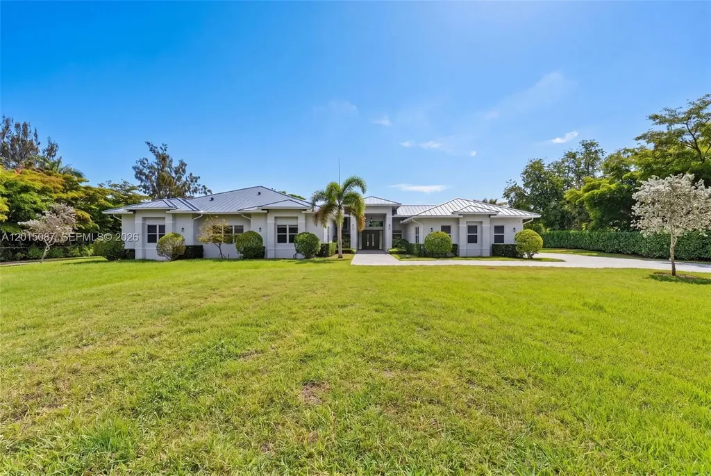 2400 SW 112th Avenue Davie FL 33325