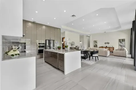 2400 SW 112th Avenue Davie FL 33325