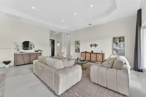 2400 SW 112th Avenue Davie FL 33325