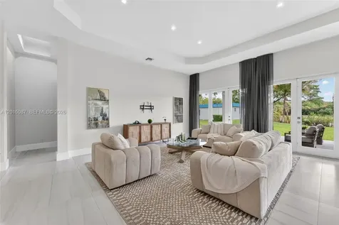 2400 SW 112th Avenue Davie FL 33325