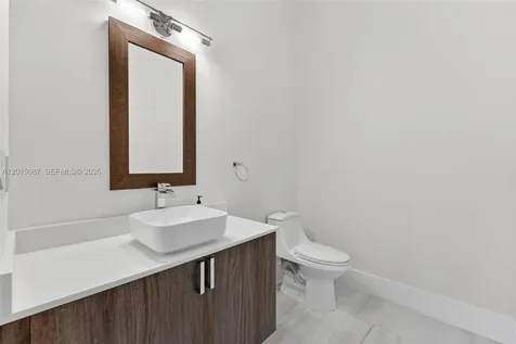 2400 SW 112th Avenue Davie FL 33325