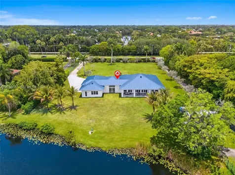 2400 SW 112th Avenue Davie FL 33325
