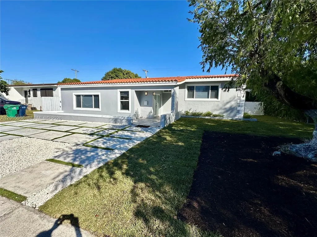 1811 SW 83rd Avenue Miami FL 33155