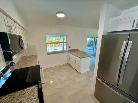 1811 SW 83rd Avenue Miami FL 33155