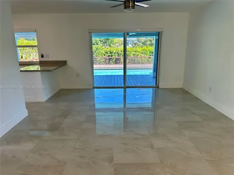 1811 SW 83rd Avenue Miami FL 33155